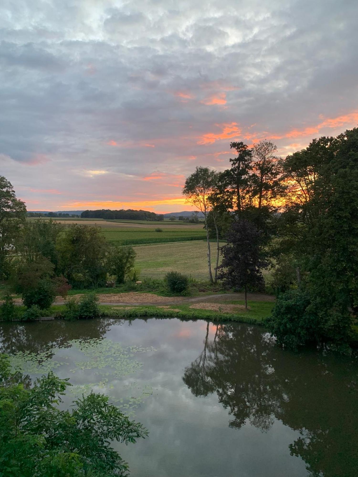 Wohnen Im Wasserschloss Sandizell โชรเบนเฮาเซน ภายนอก รูปภาพ